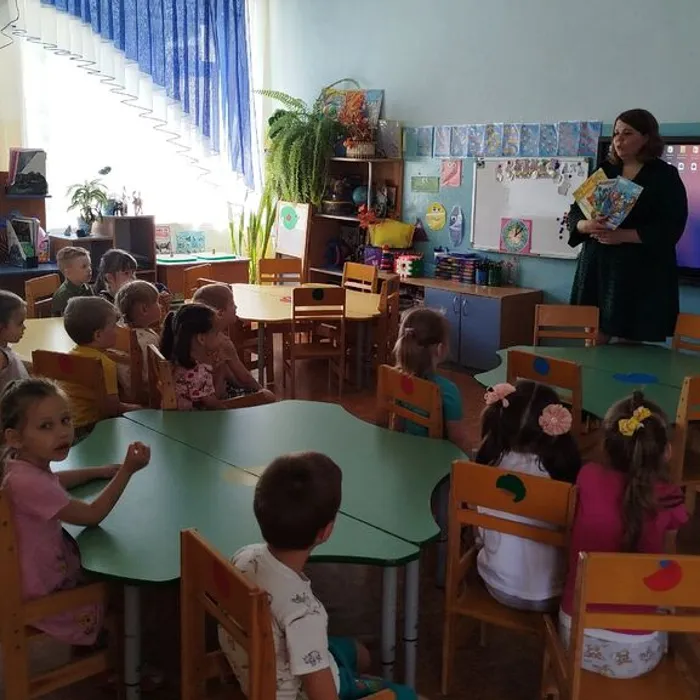 Читайте, читайте, страницы листайте